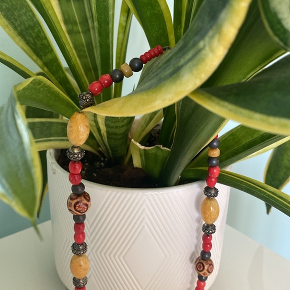 Jewelry hand made in Hong Kong natural stones - Picture 5 of 7